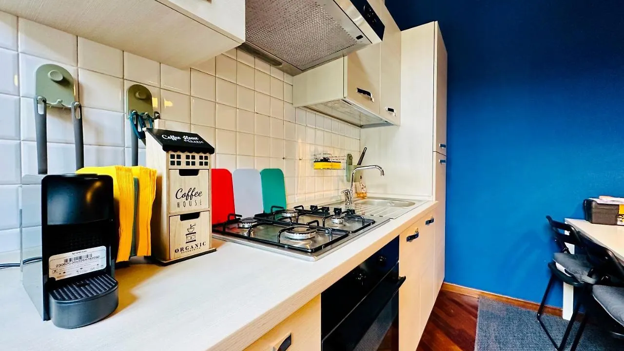 Sweet Apartment Navigli Milano S2 0*, Milan